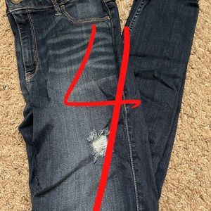 Hollister High Rise (High waisted) Jean Leggings/ Skinny Jeans, Very Dark Wash